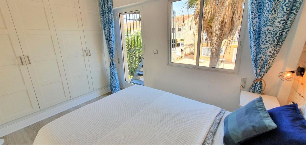 Przytulny Apartament 100M Od Plazy Torrevieja Esterno foto